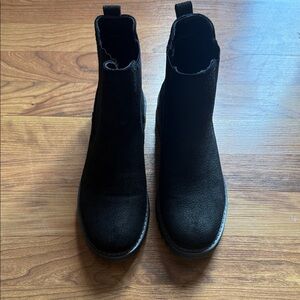 Cliffs by WHITE MOUNTAIN Black Ankle Booties